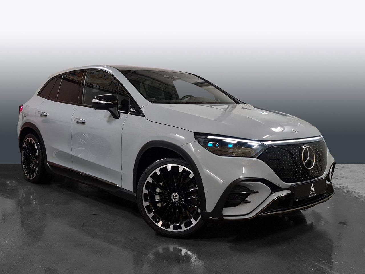 Mercedes-Benz EQE SUV