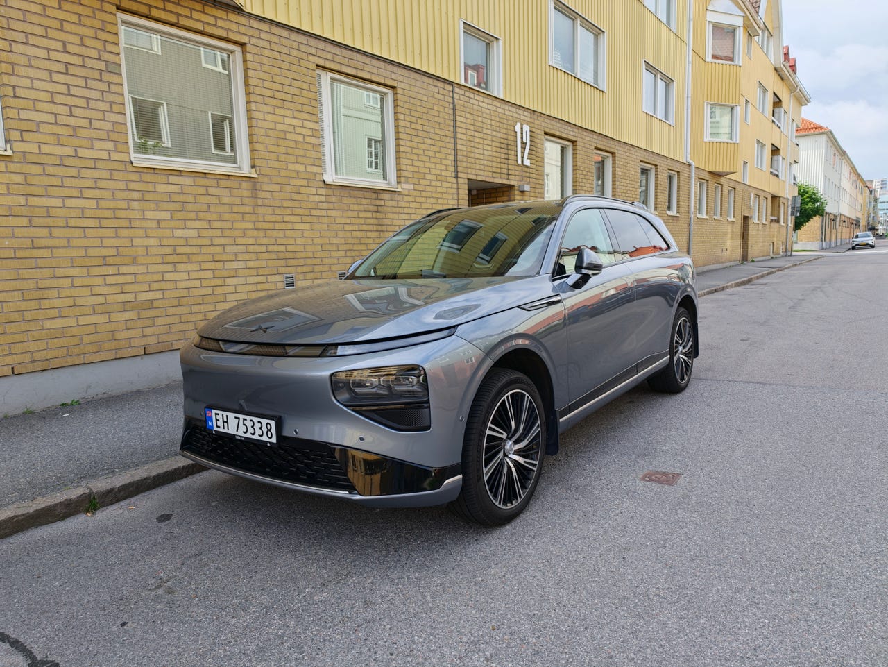 XPeng G9