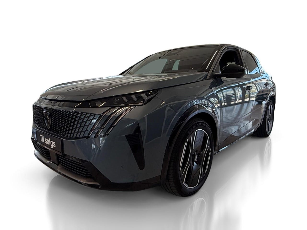 Peugeot e-3008
