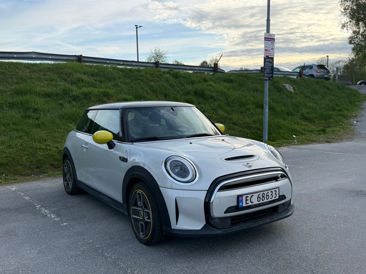 MINI Cooper SE