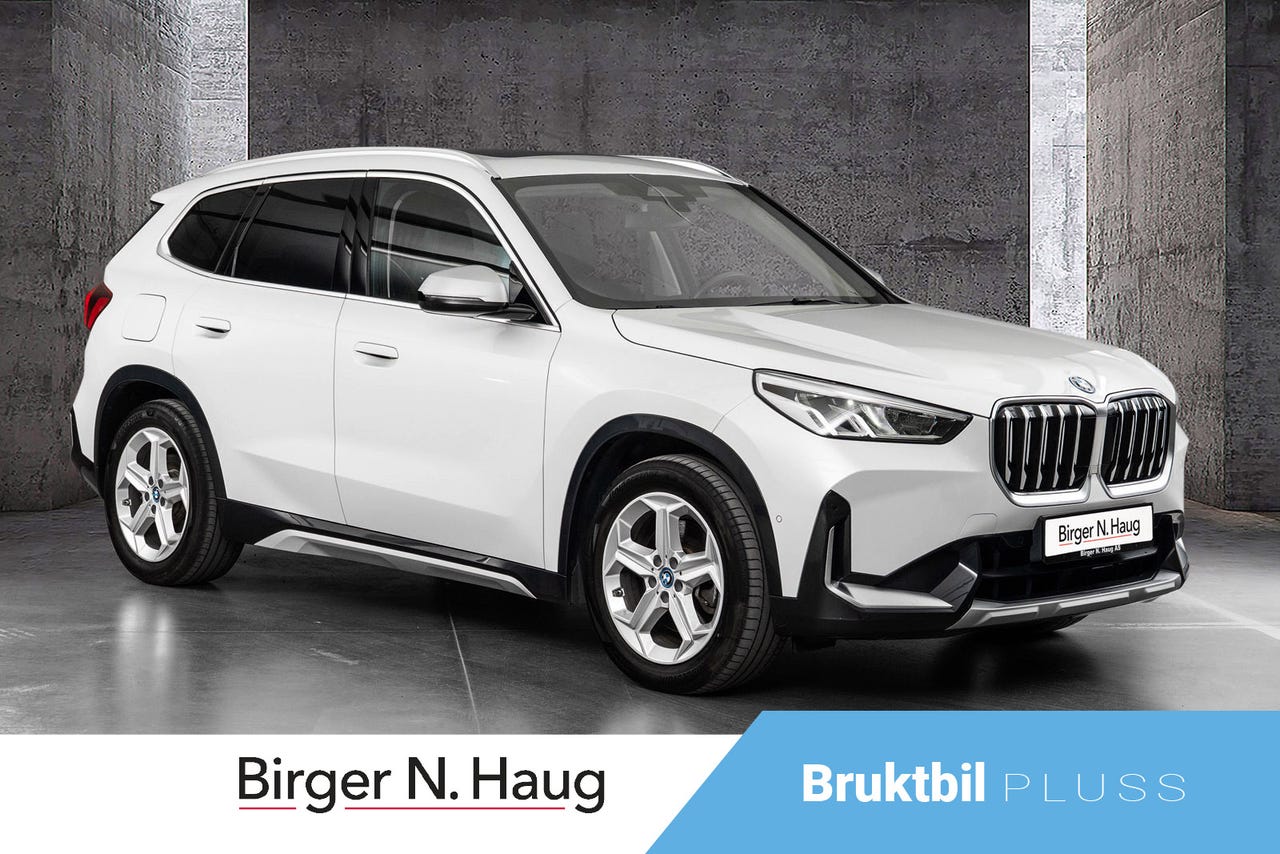 BMW iX1