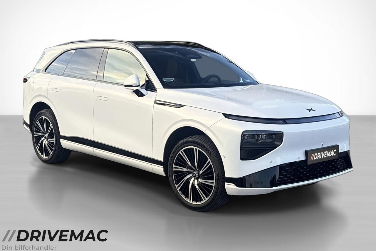 XPeng G9