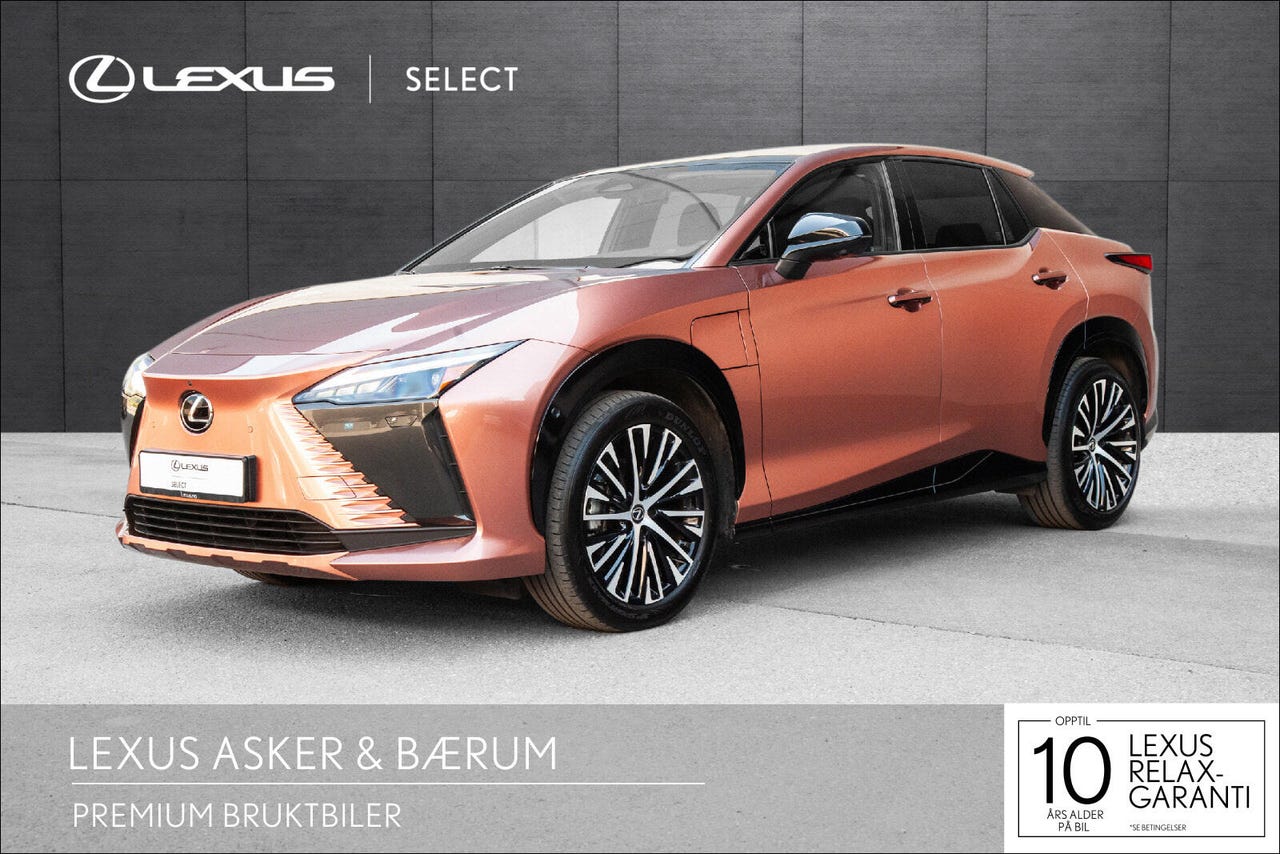 Lexus RZ450e