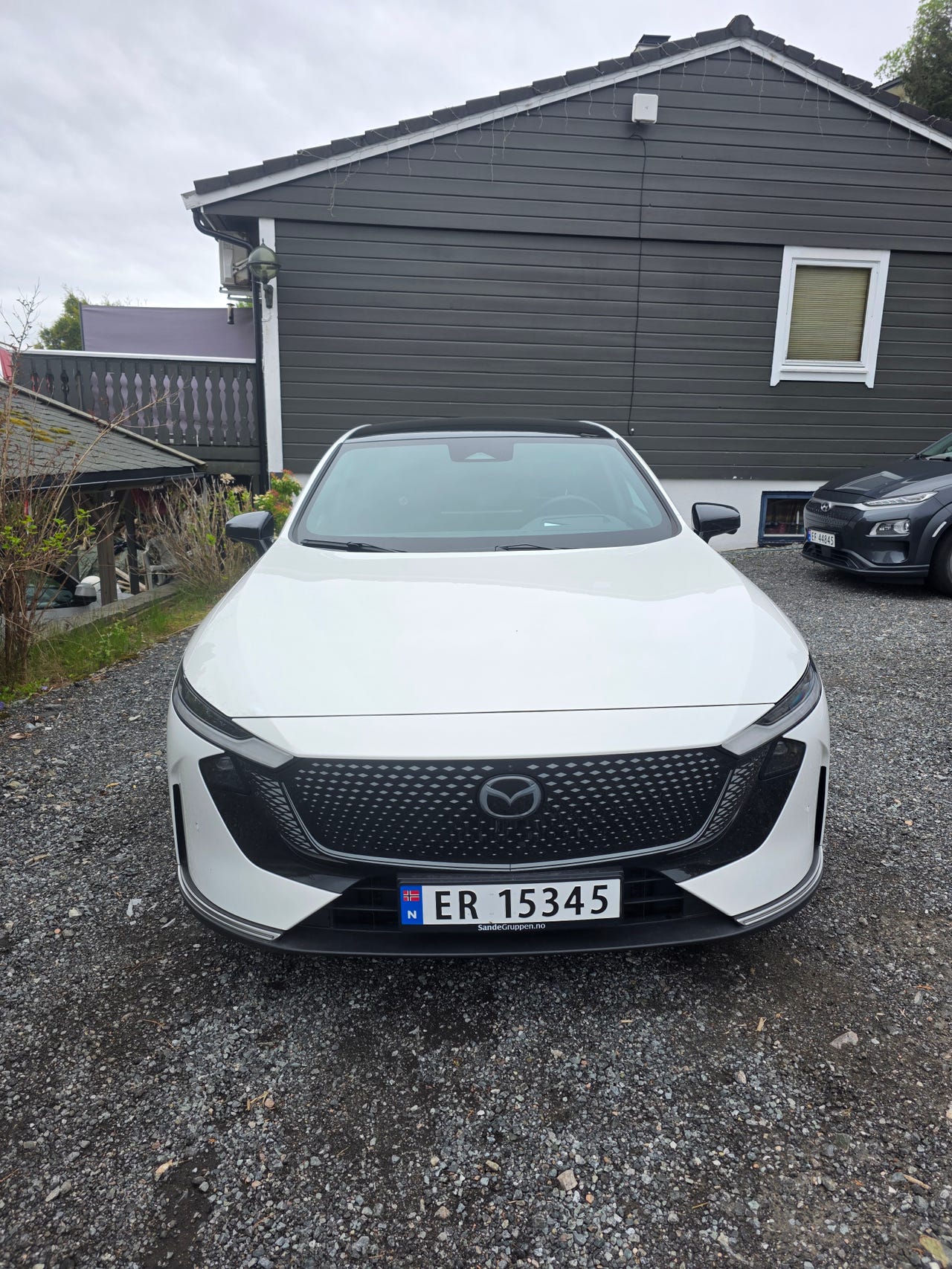Mazda 6e