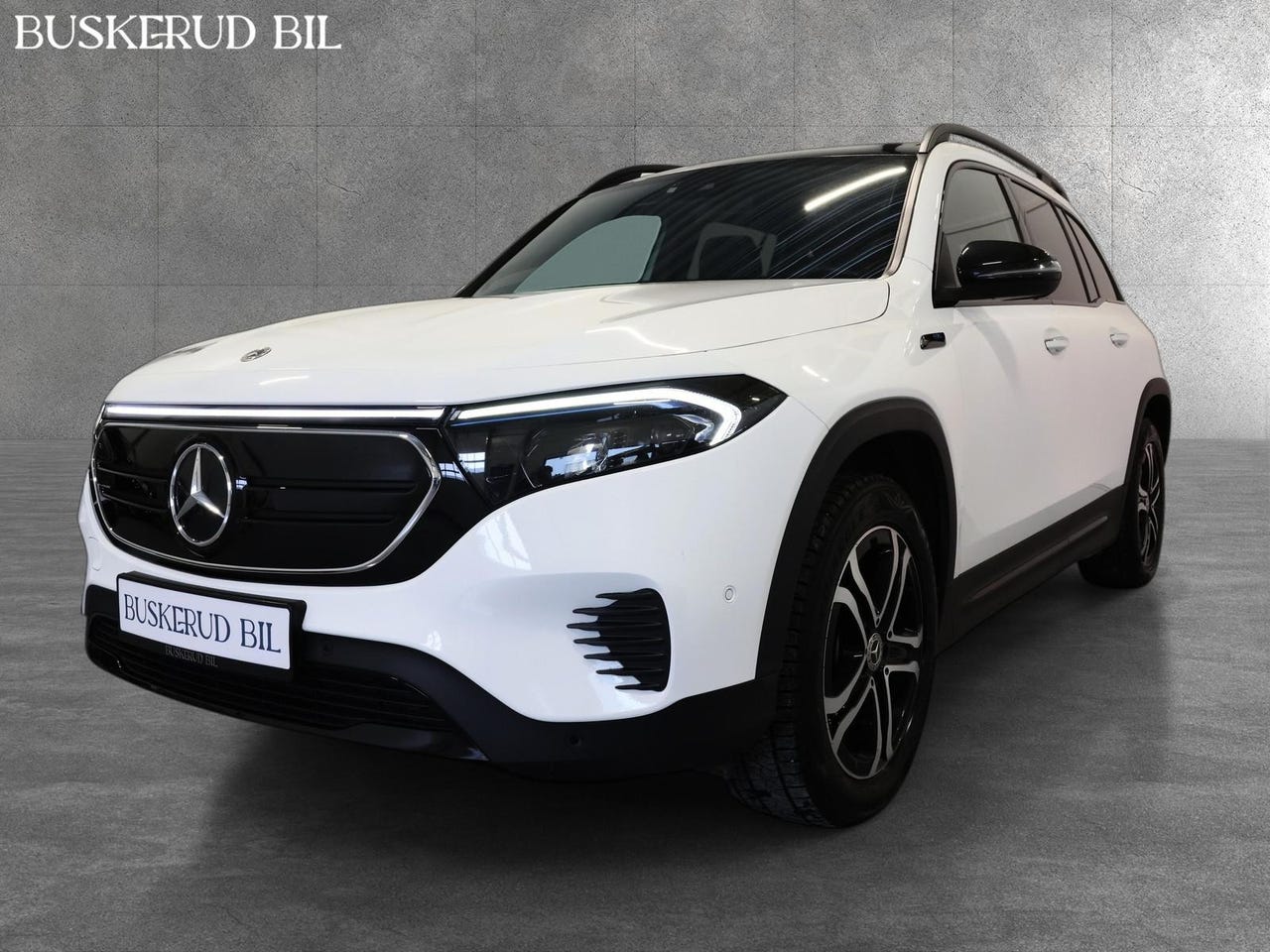 Mercedes-Benz EQB300