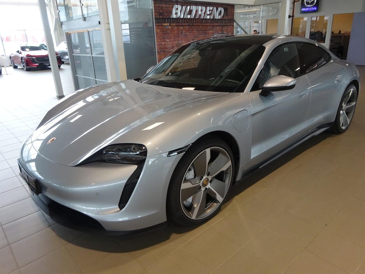 Porsche Taycan
