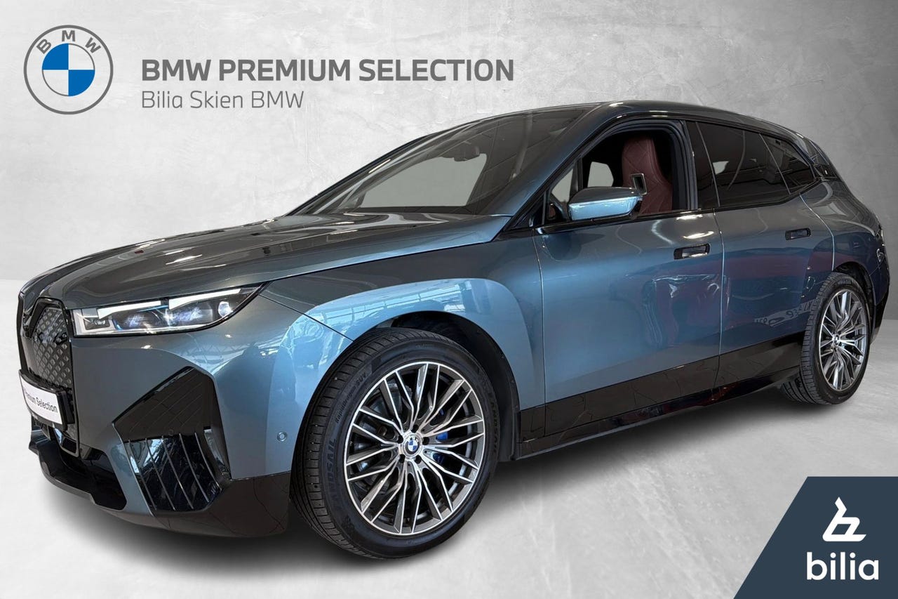 BMW iX