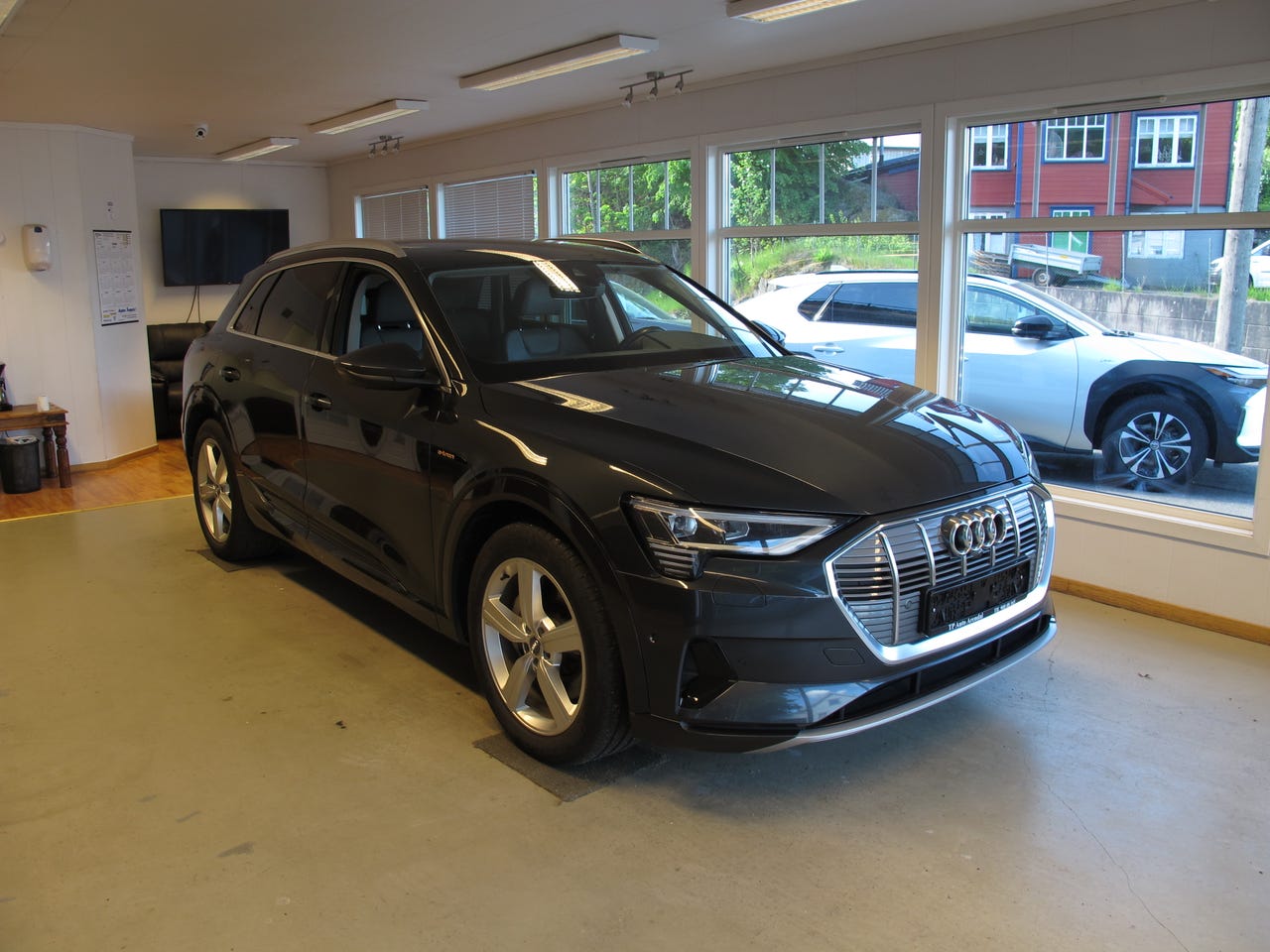 Audi e-tron