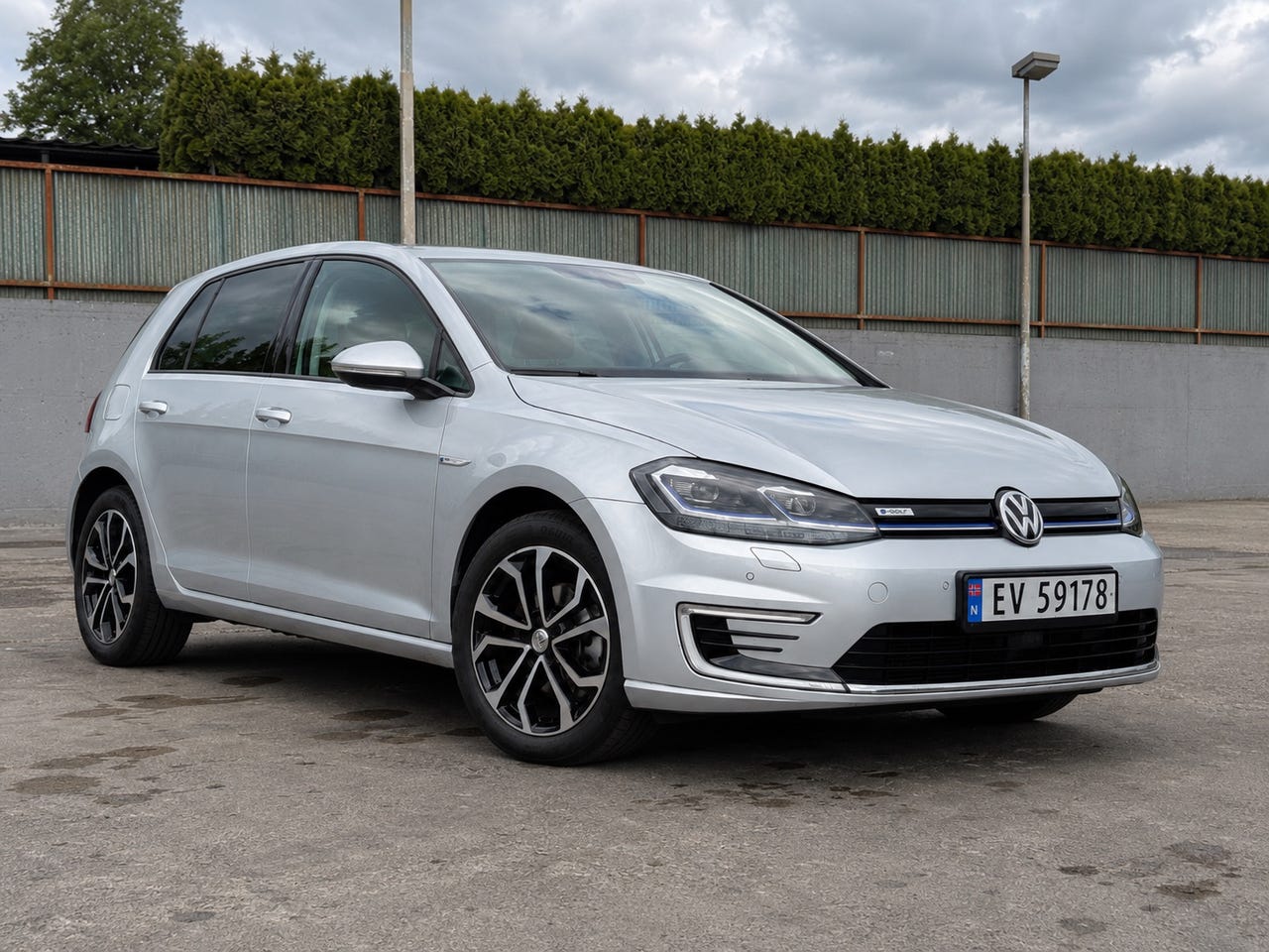 Volkswagen e-Golf VII