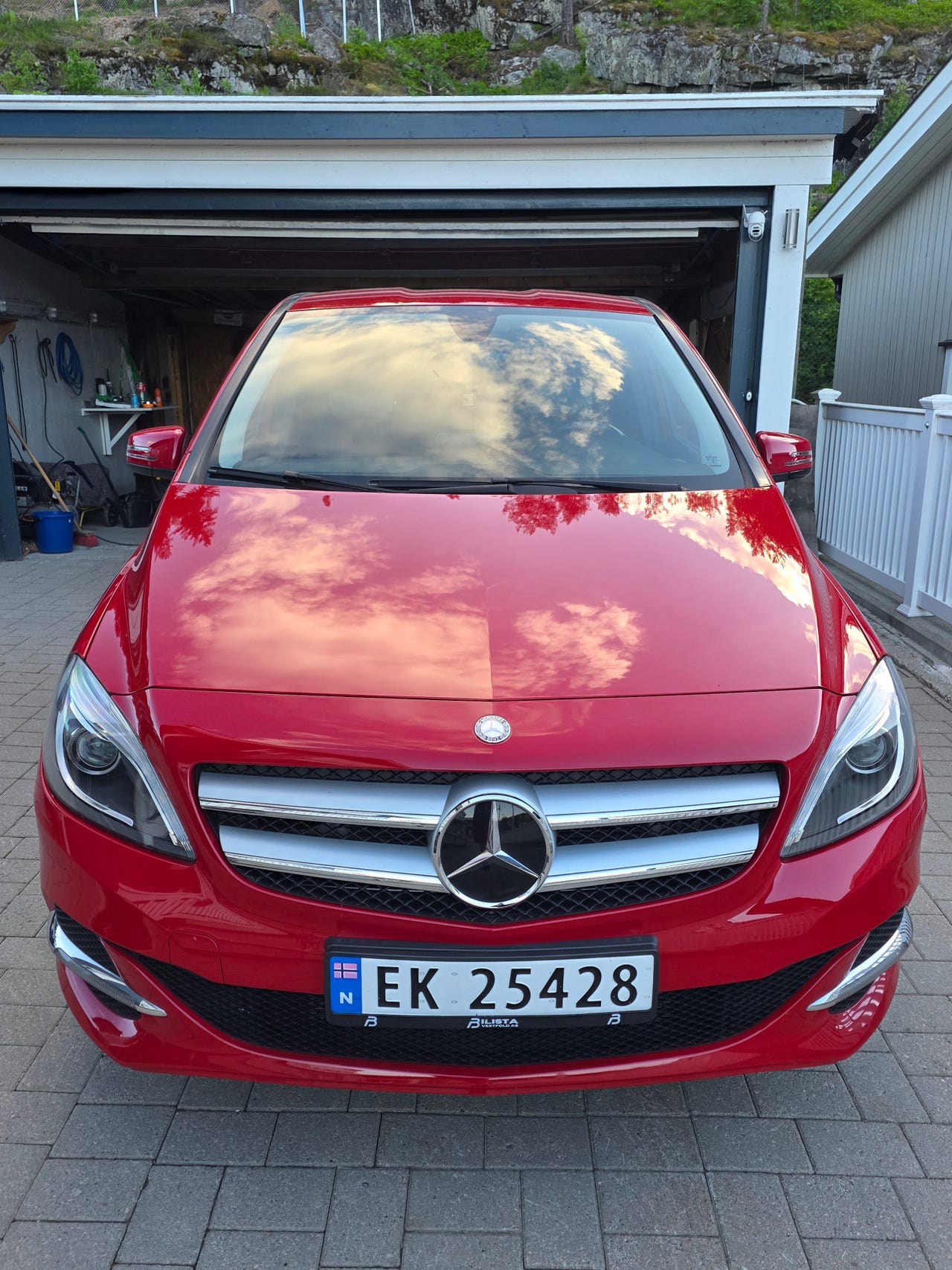 Mercedes-Benz B250