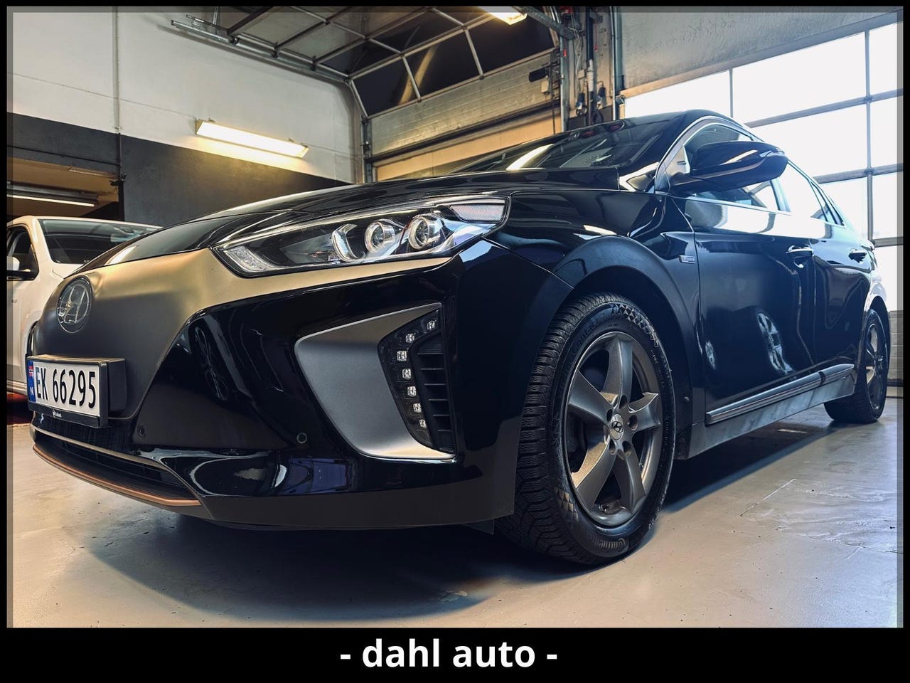 Hyundai IONIQ