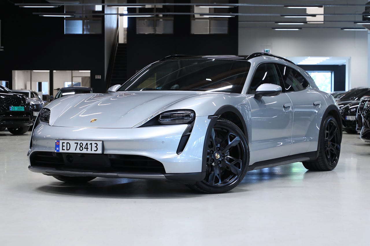 Porsche Taycan 4