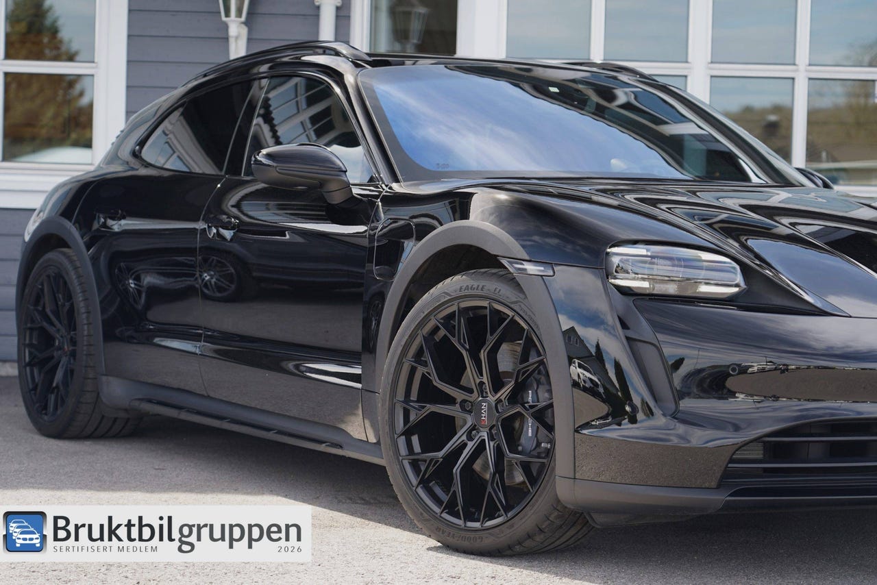 Porsche Taycan Cross Turismo