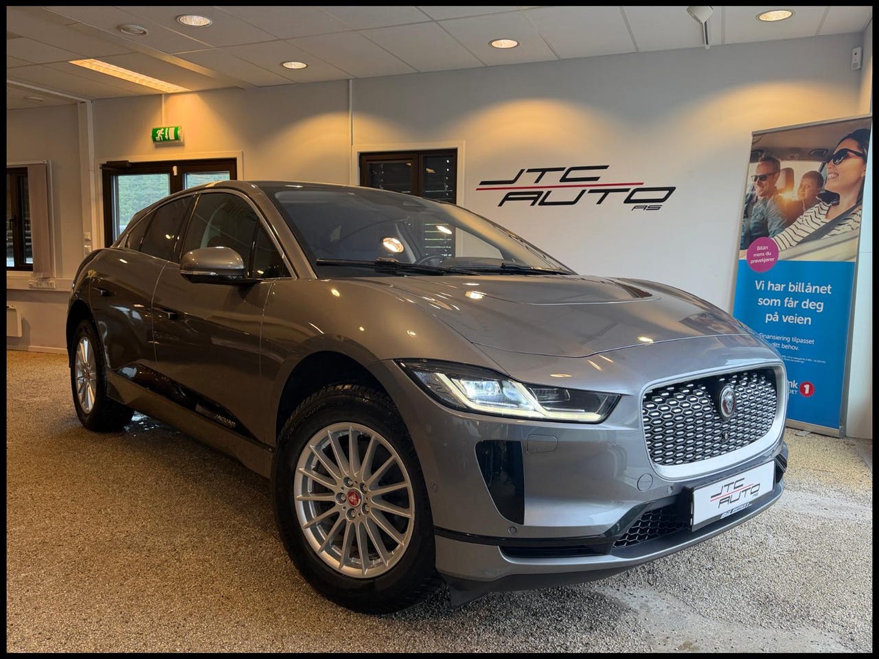 Jaguar I-PACE
