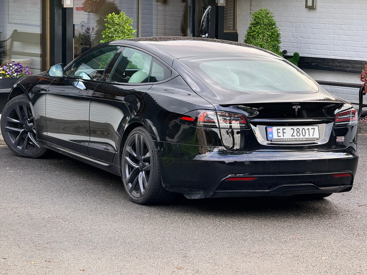 Tesla Model S
