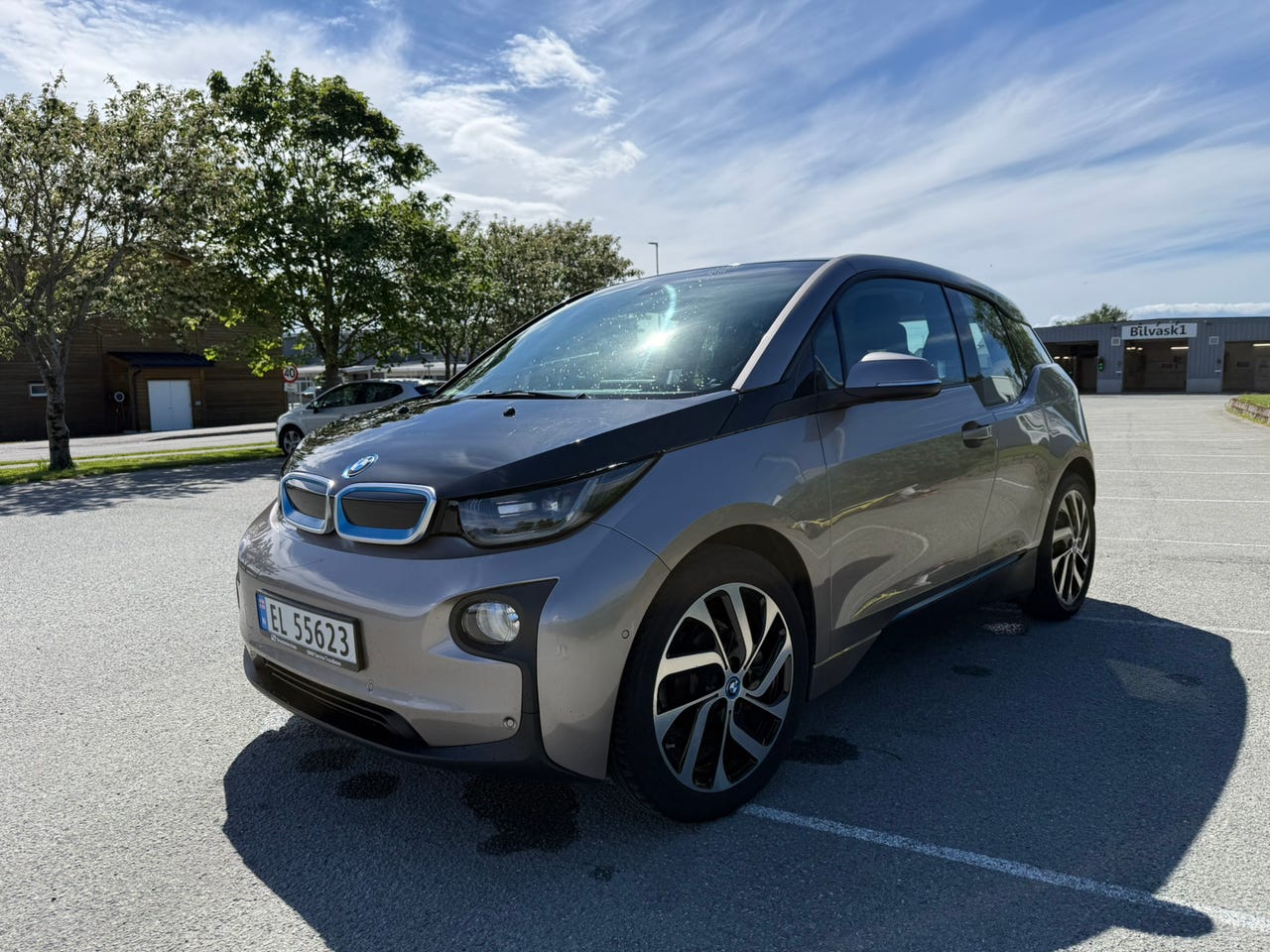 BMW i3