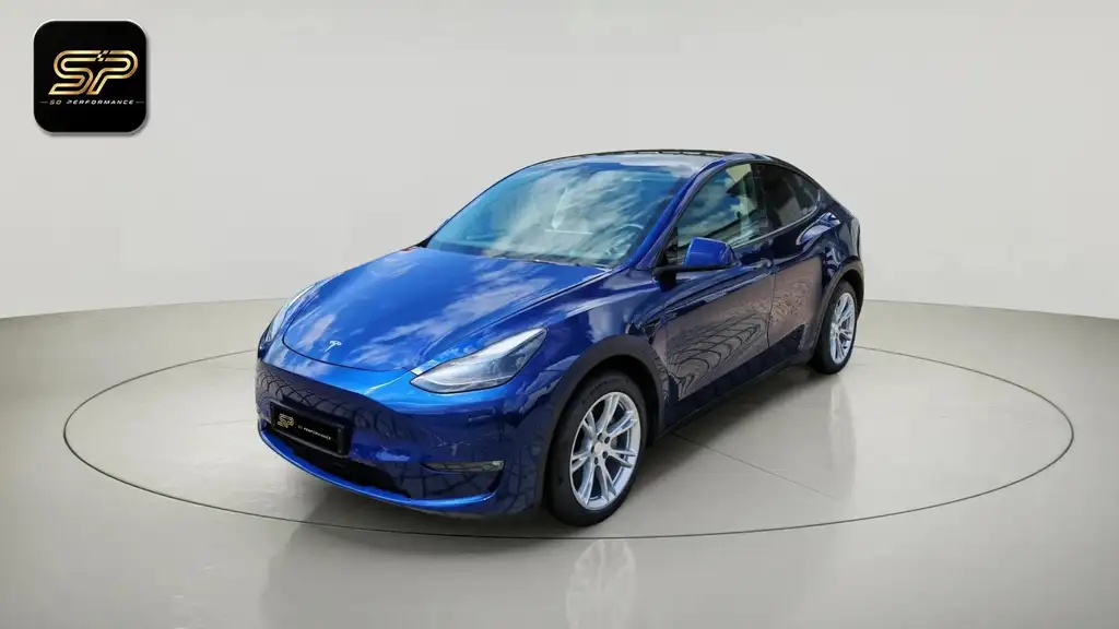 Tesla Model Y Standard