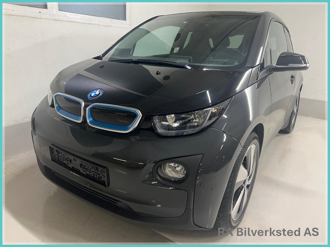 BMW i3