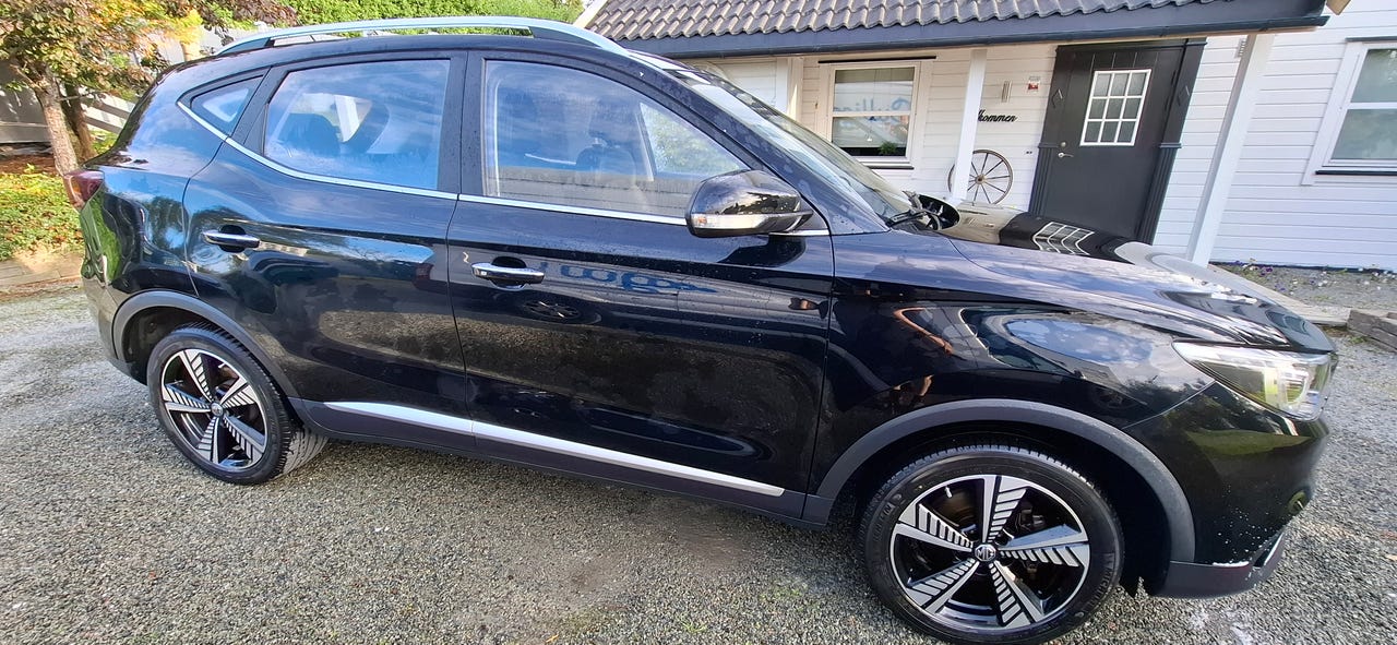 MG ZS EV