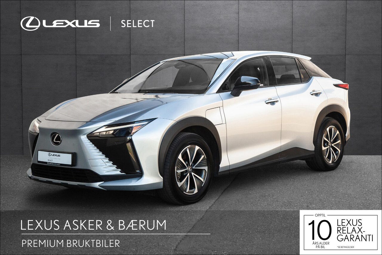 Lexus RZ450e