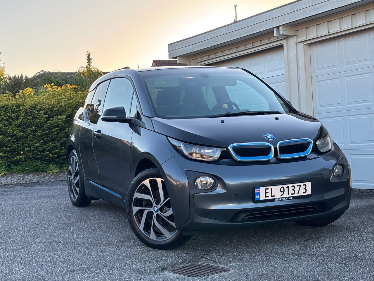 BMW i3