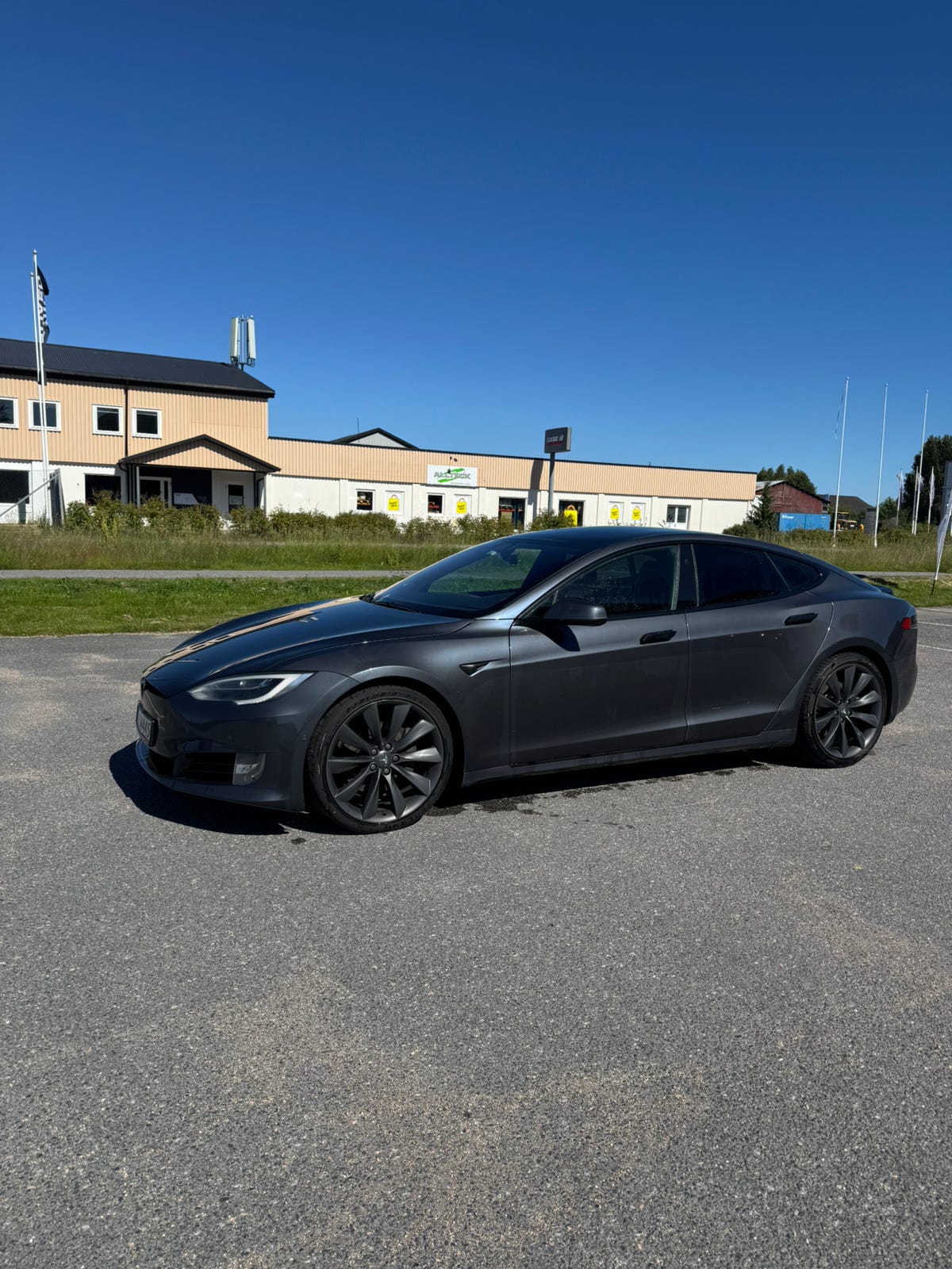 Tesla Model S