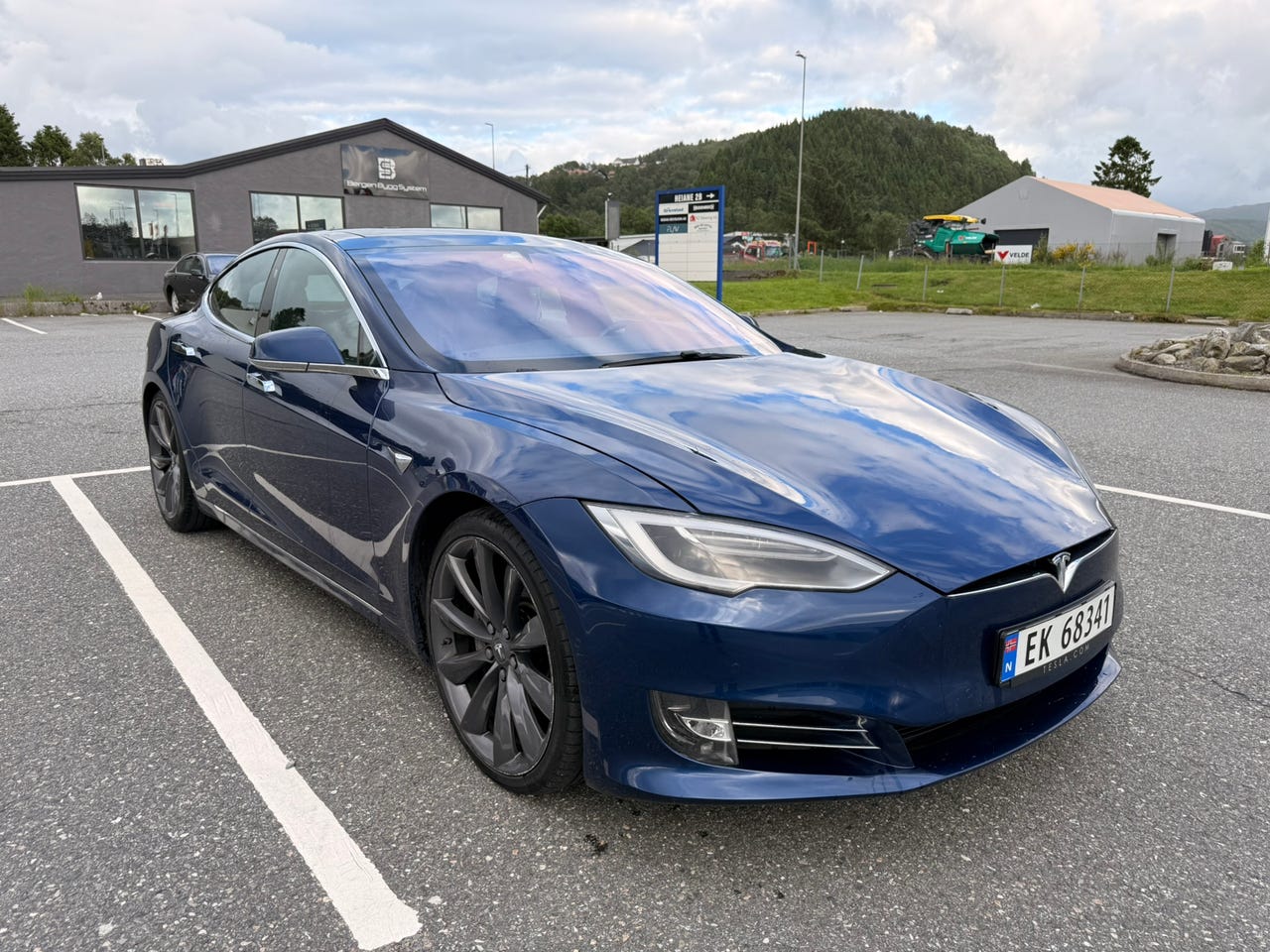 Tesla Model S
