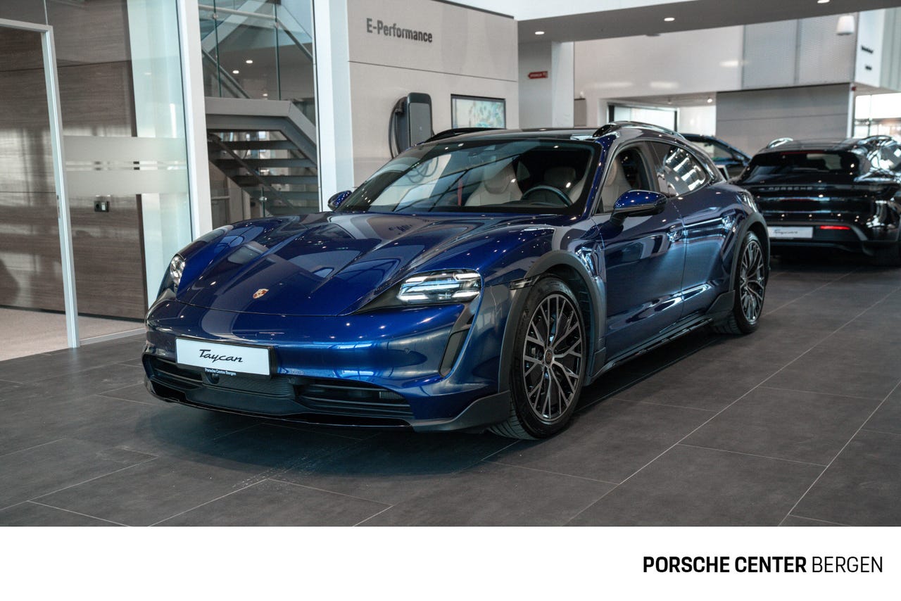 Porsche Taycan Cross Turismo
