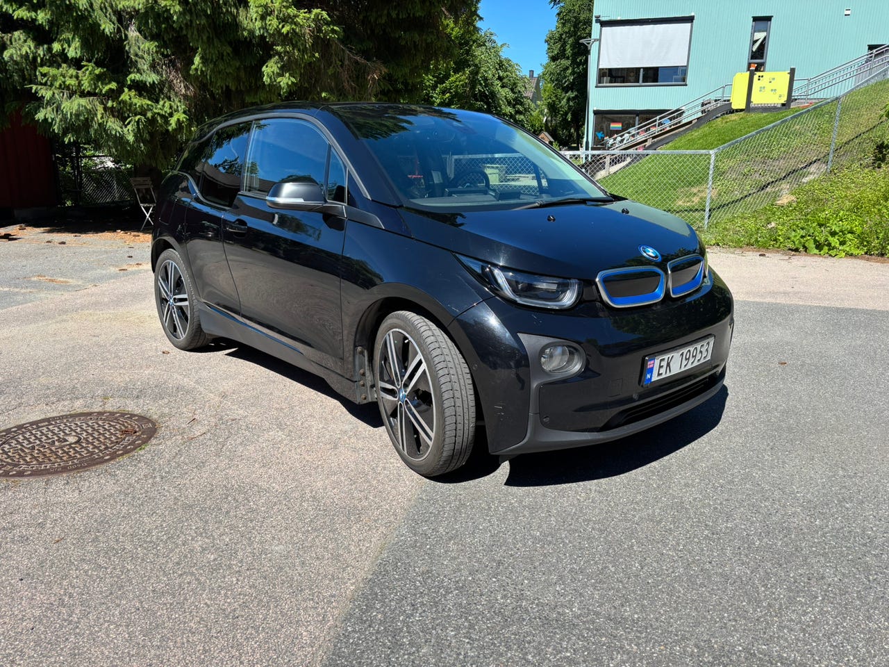 BMW i3