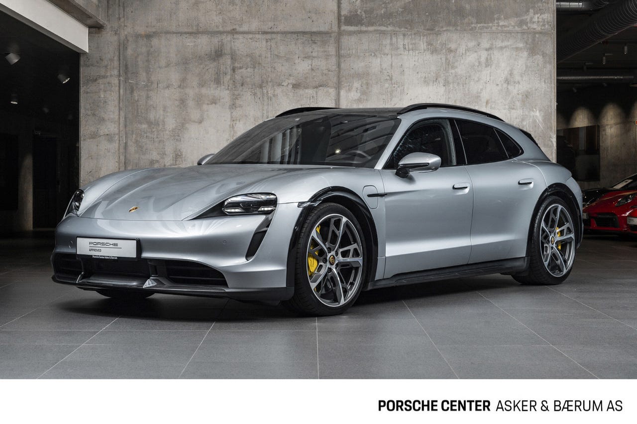 Porsche Taycan Cross Turismo