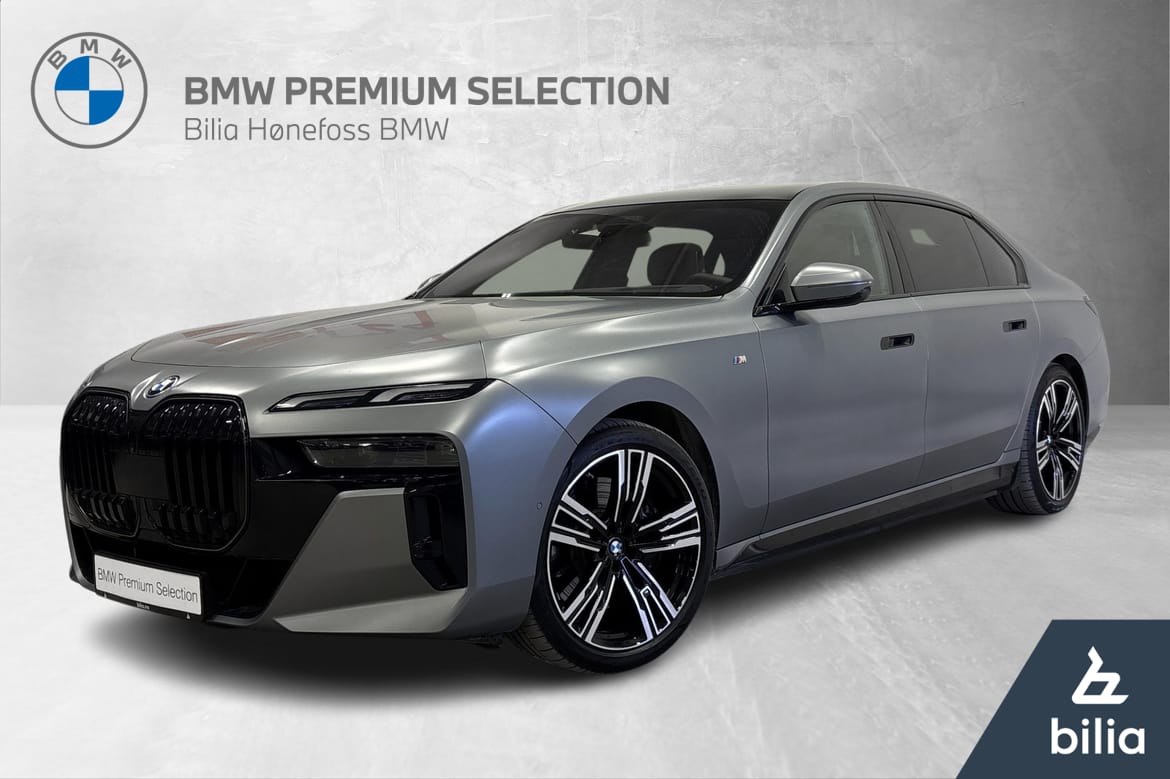 BMW i7