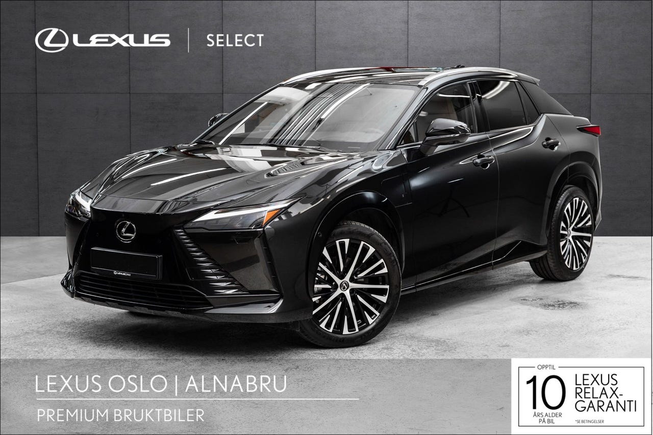 Lexus RZ450e