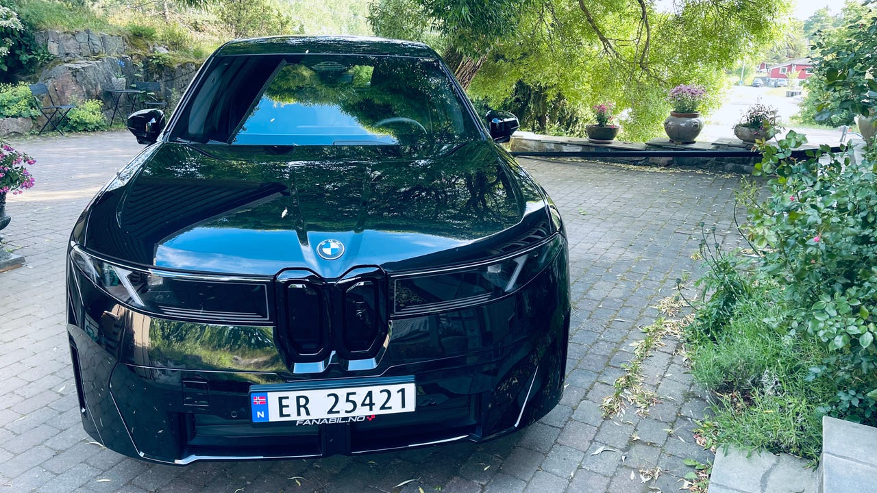 BMW iX3