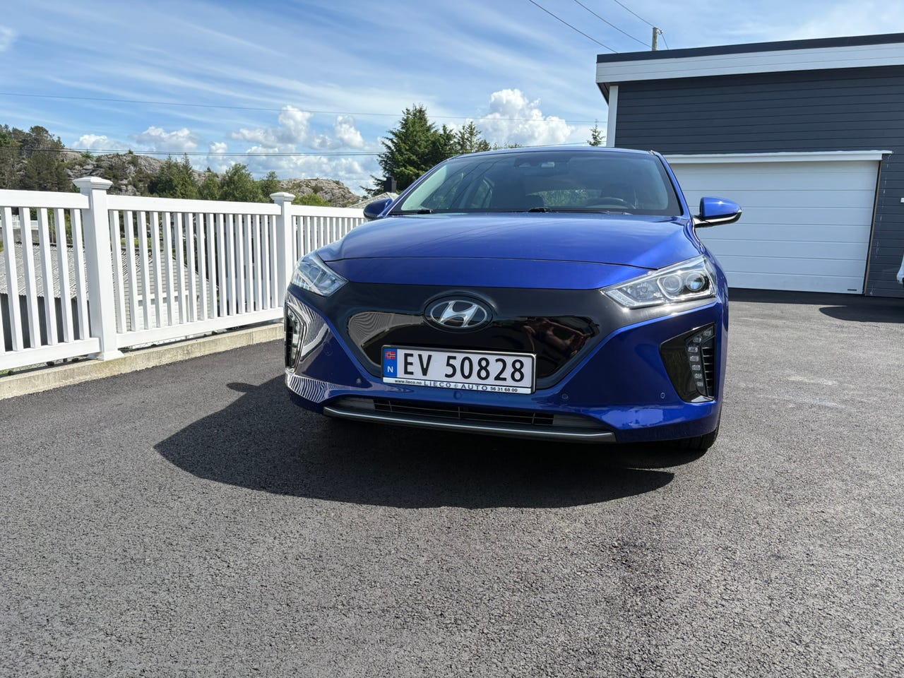 Hyundai IONIQ