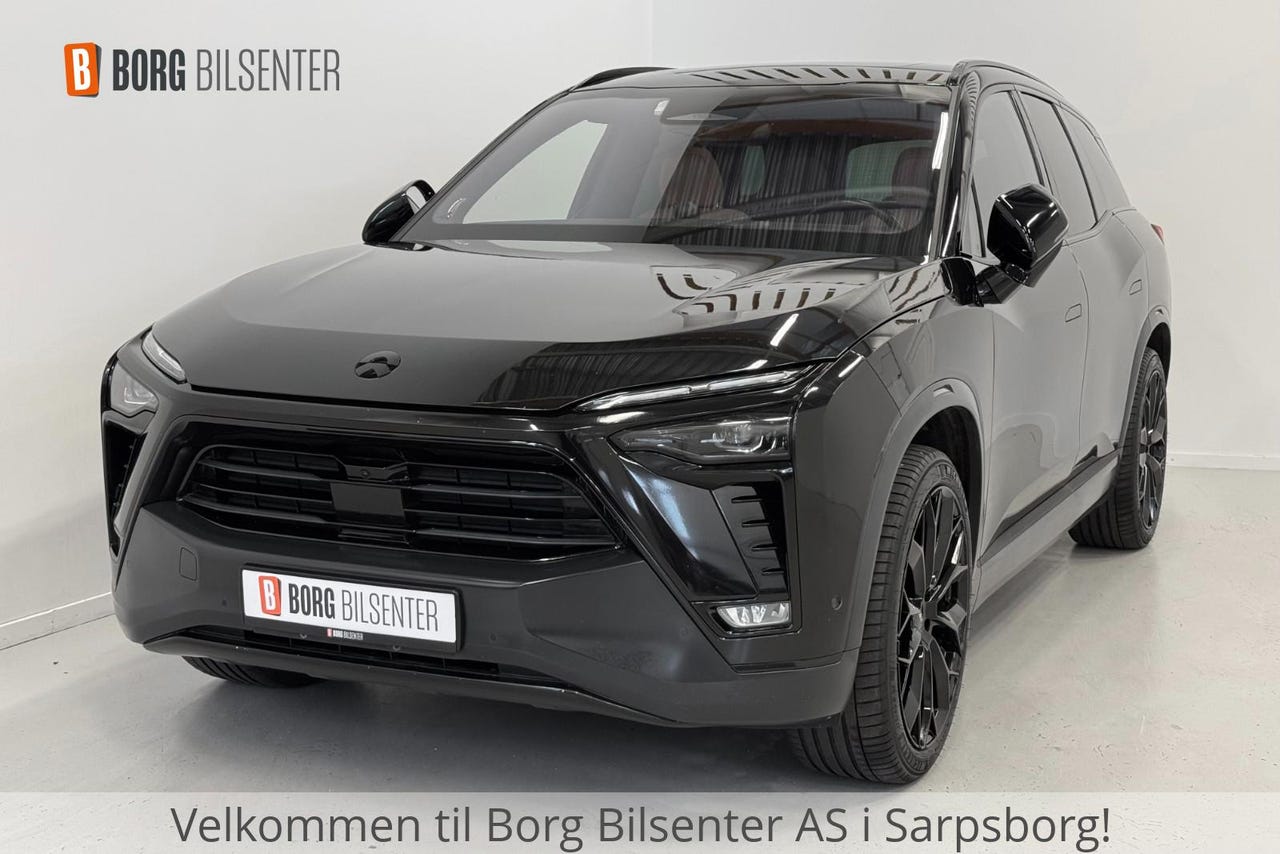 NIO ES8