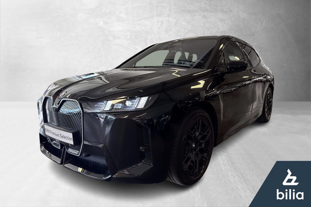 BMW iX