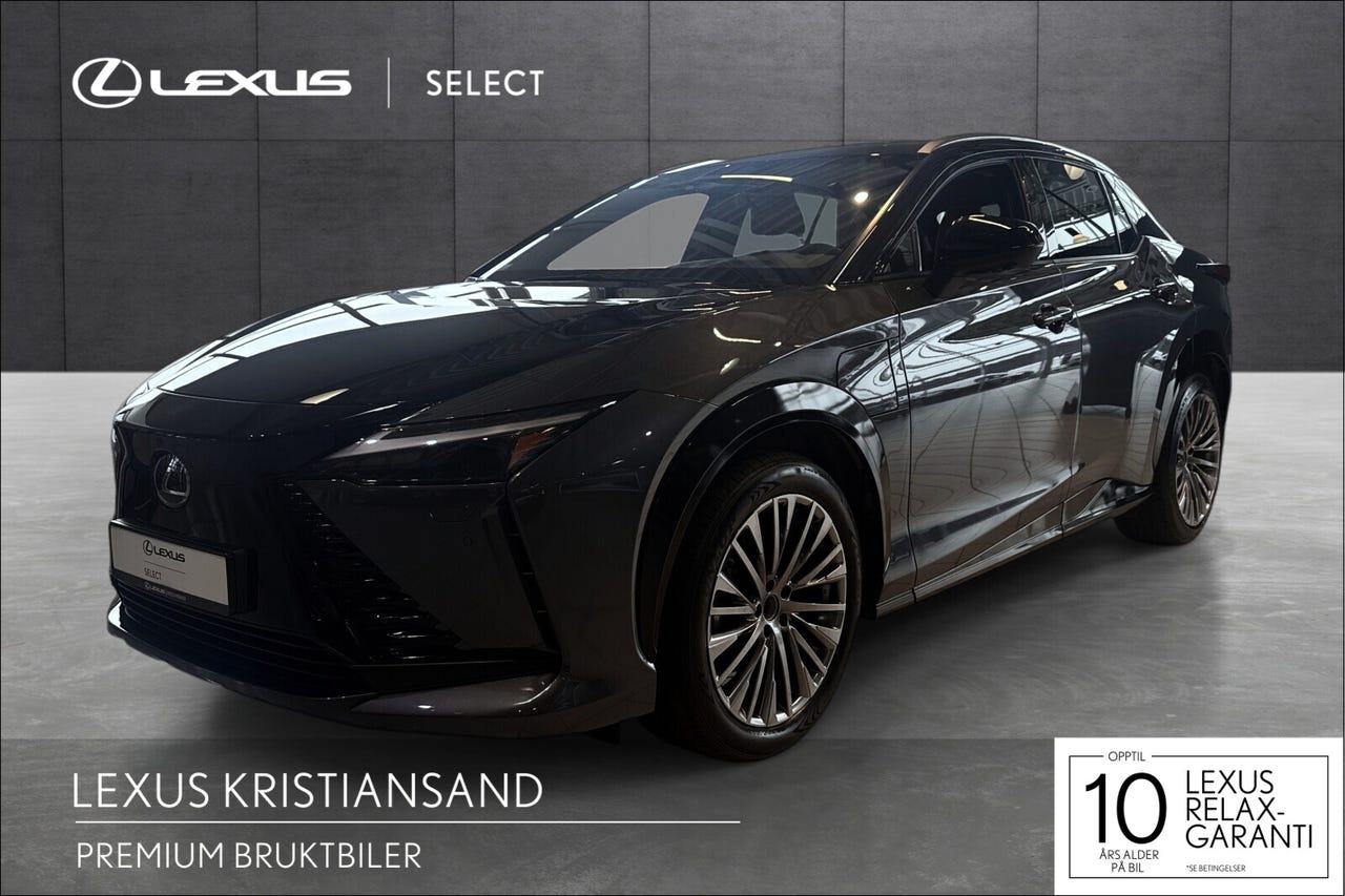 Lexus RZ450e