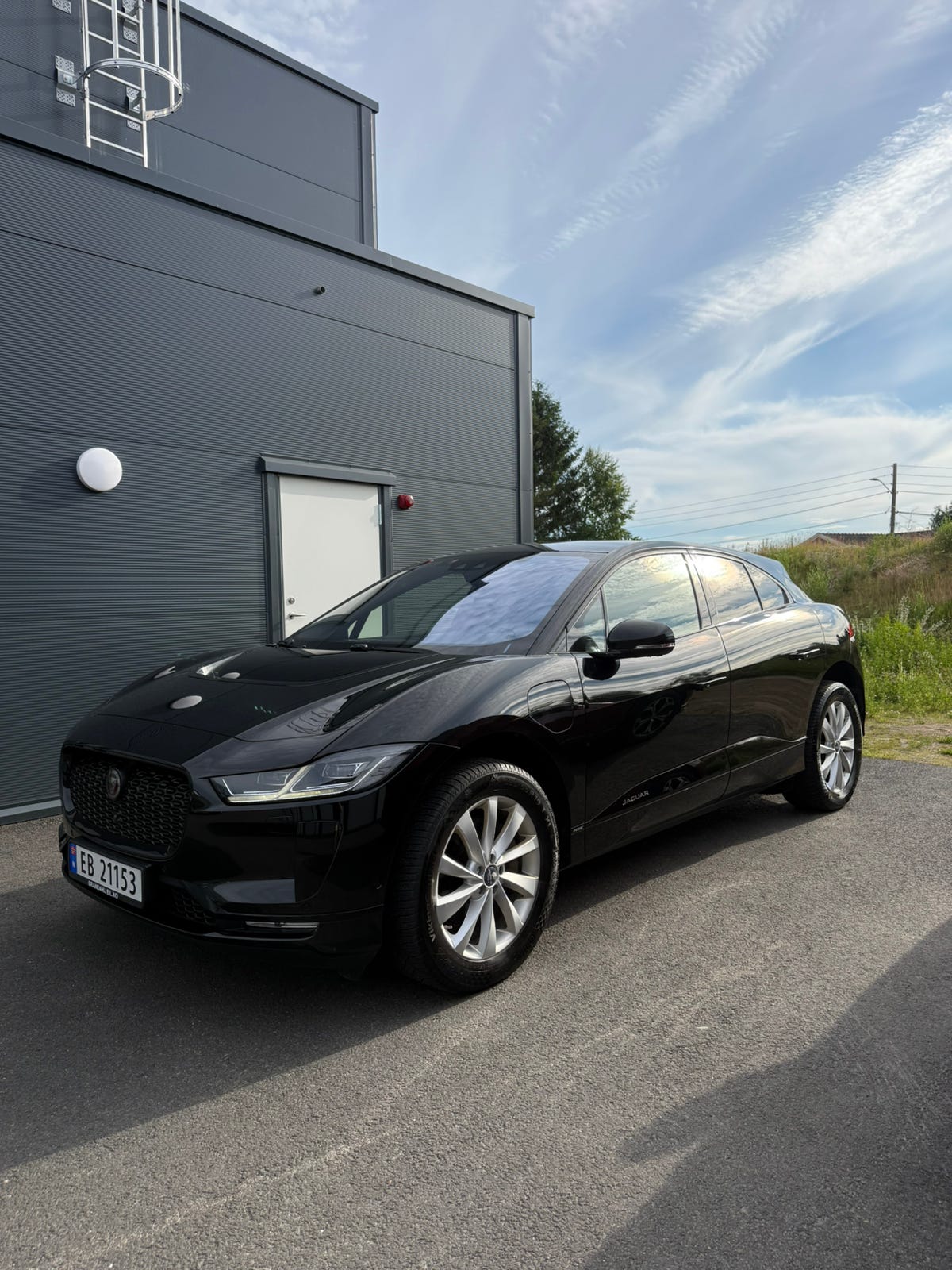 Jaguar I-PACE
