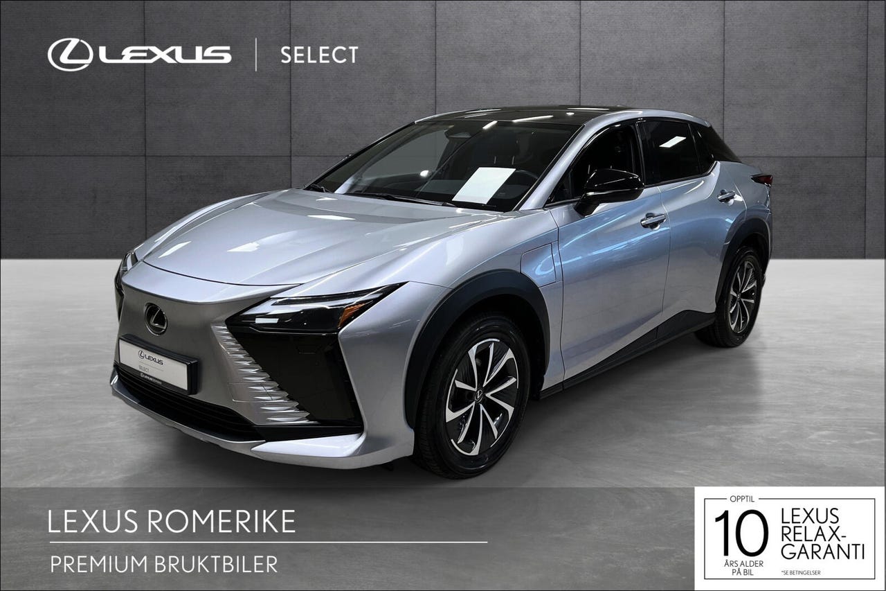 Lexus RZ450e