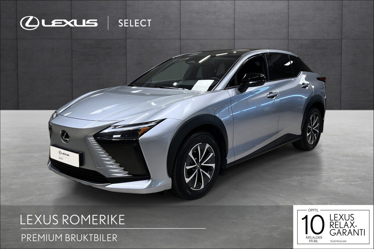Lexus RZ450e