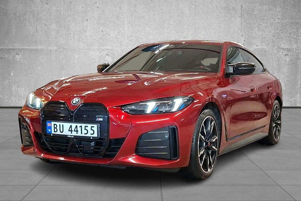 BMW i4