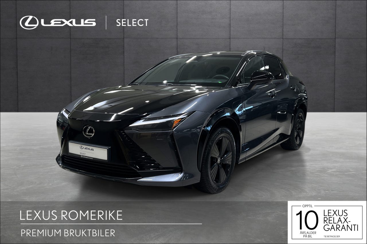 Lexus RZ450e