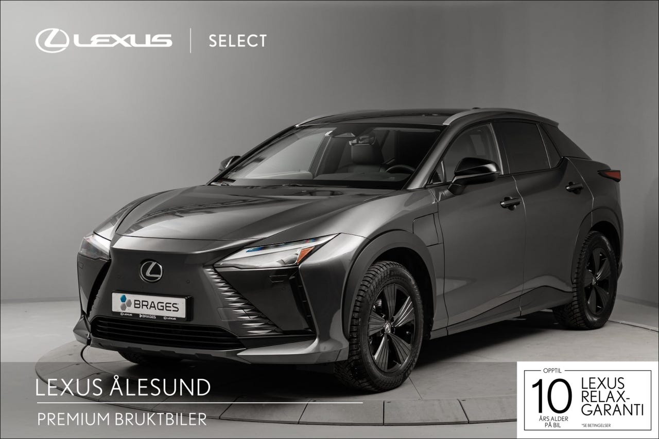 Lexus RZ450e