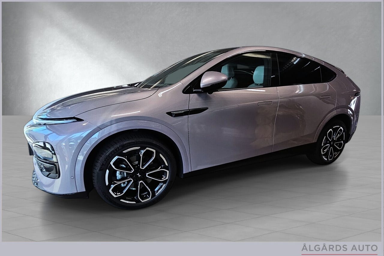 XPeng G6