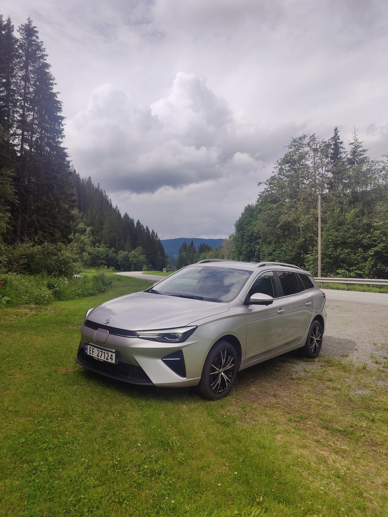 MG 5