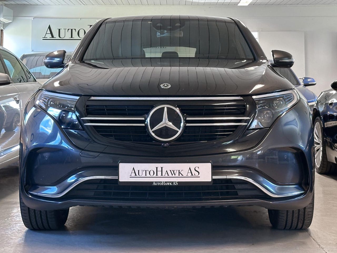 Mercedes-Benz EQC400