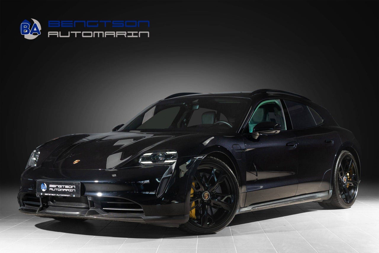 Porsche Taycan Cross Turismo