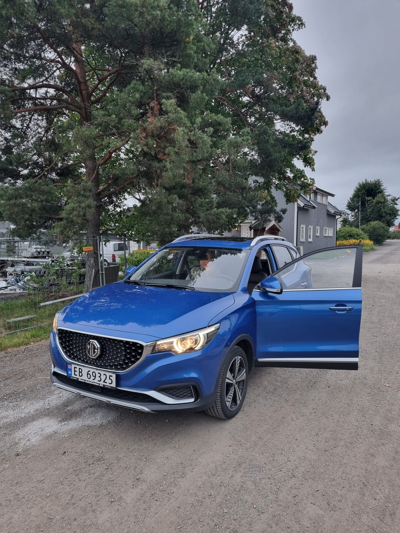 MG ZS EV