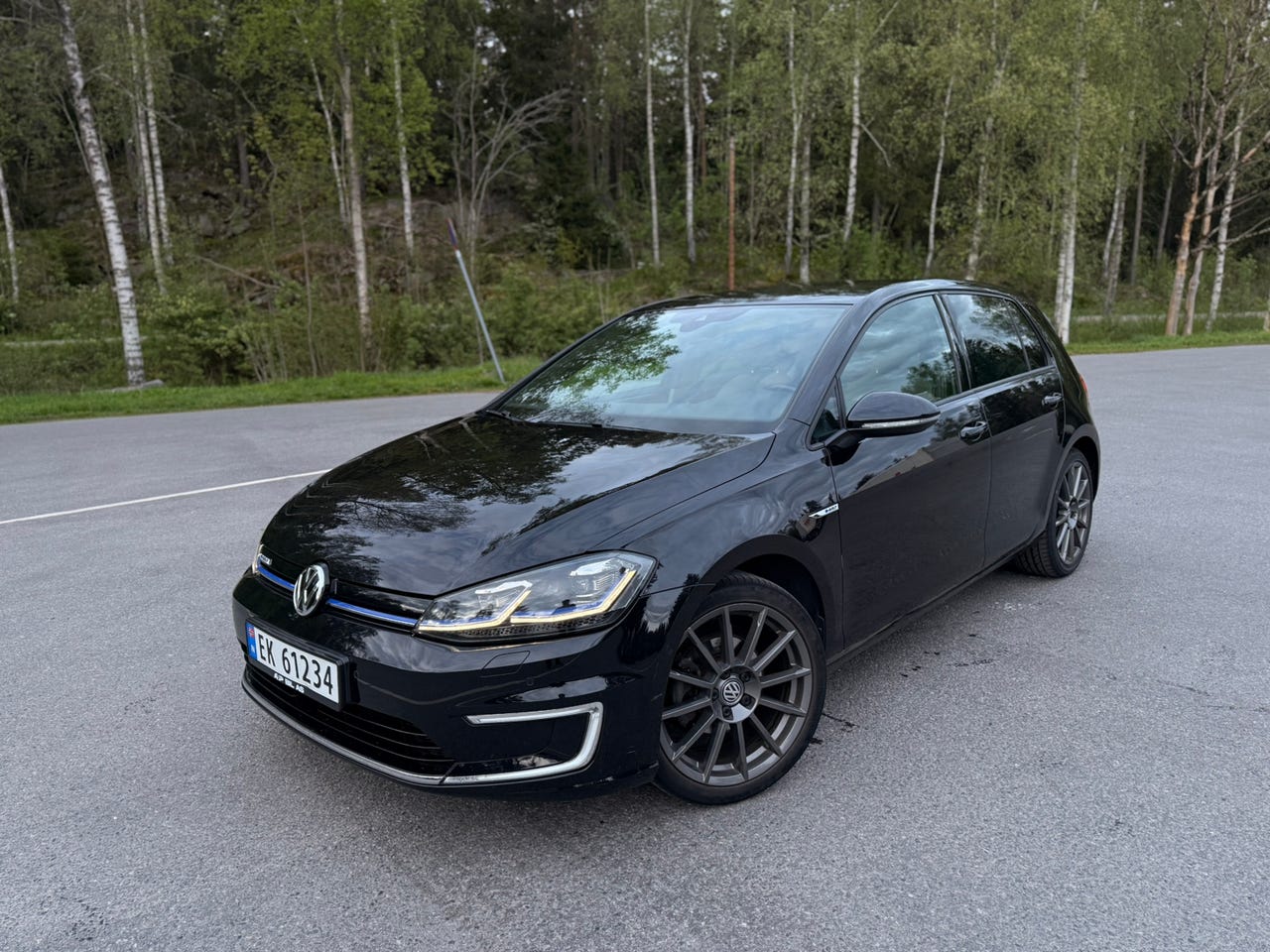 Volkswagen e-Golf VII