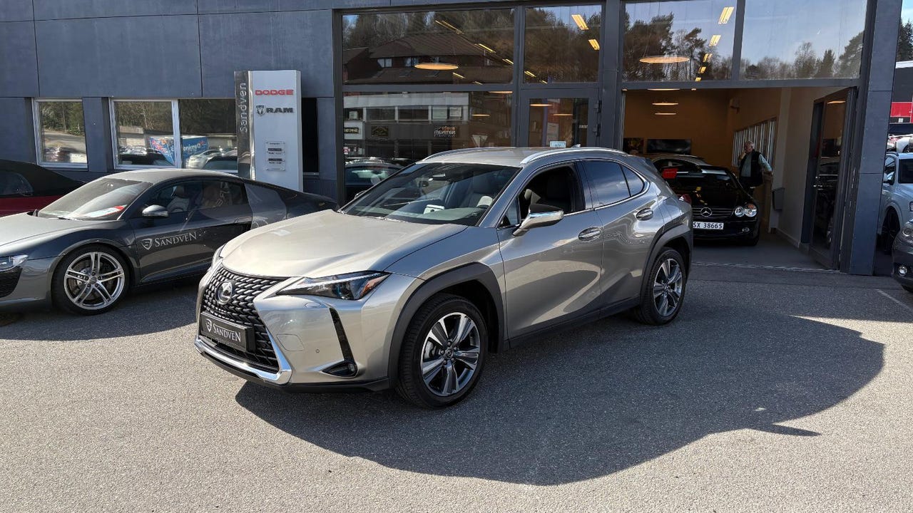 Lexus
